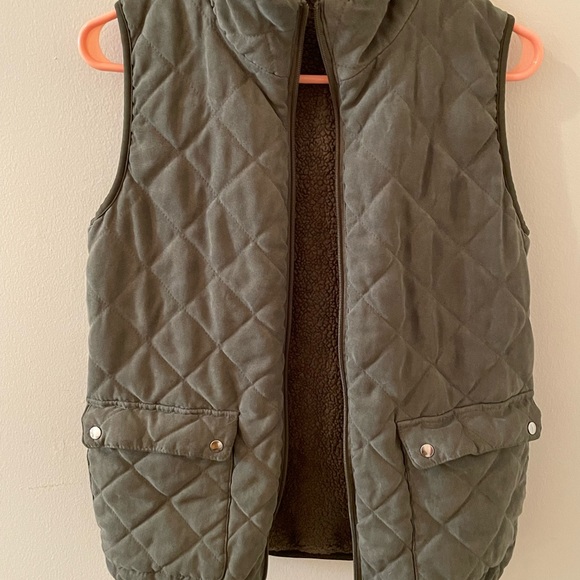 Reversible vest, green, Pink Lily, Size medium - Picture 2 of 6